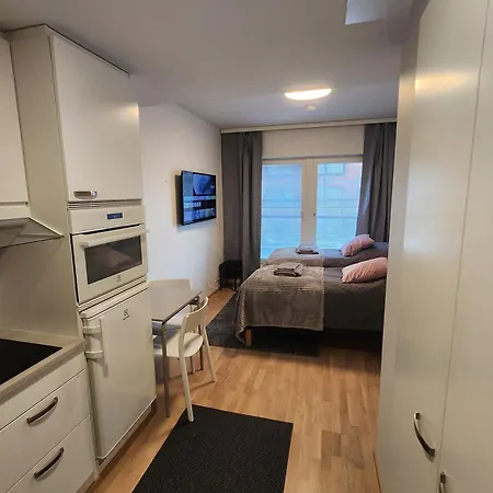 Laadukas Kalustettu Yksioe Logomolla 1-2hloe Apartment *