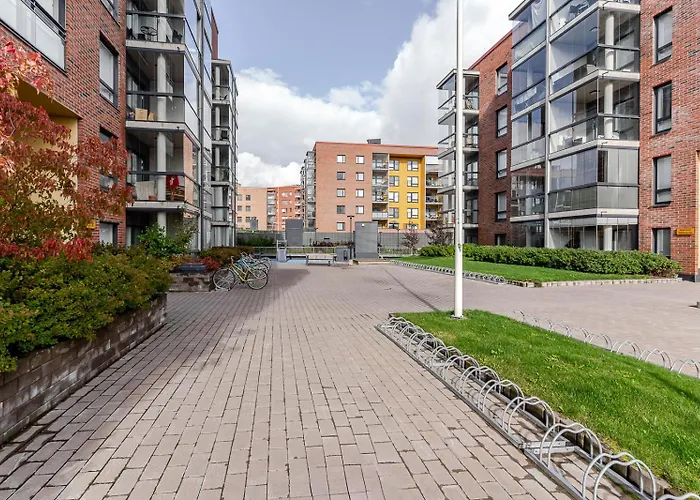 Laadukas Kalustettu Yksioe Logomolla 1-2hloe *